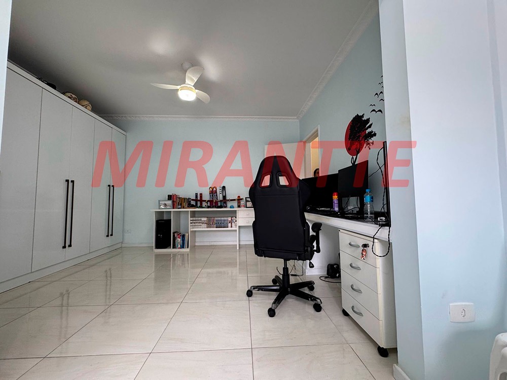 Sobrado de 225m² com 3 quartos em Lauzane Paulista
