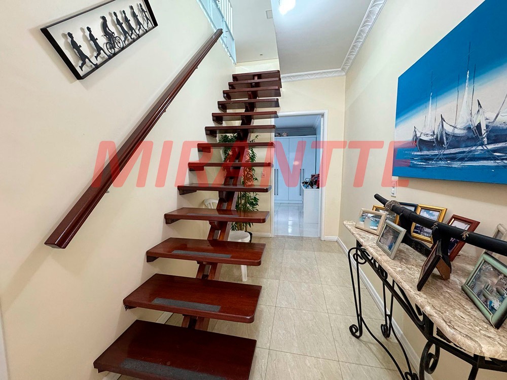 Sobrado de 225m² com 3 quartos em Lauzane Paulista