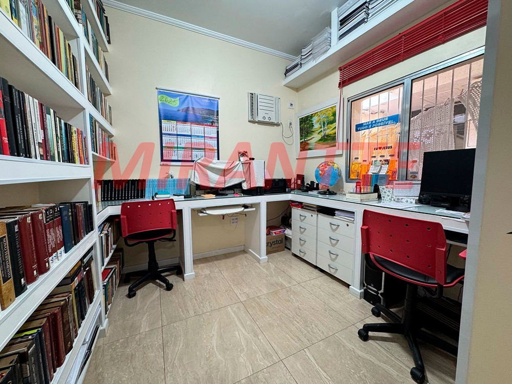 Sobrado de 225m² com 3 quartos em Lauzane Paulista
