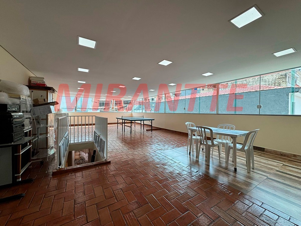 Sobrado de 225m² com 3 quartos em Lauzane Paulista