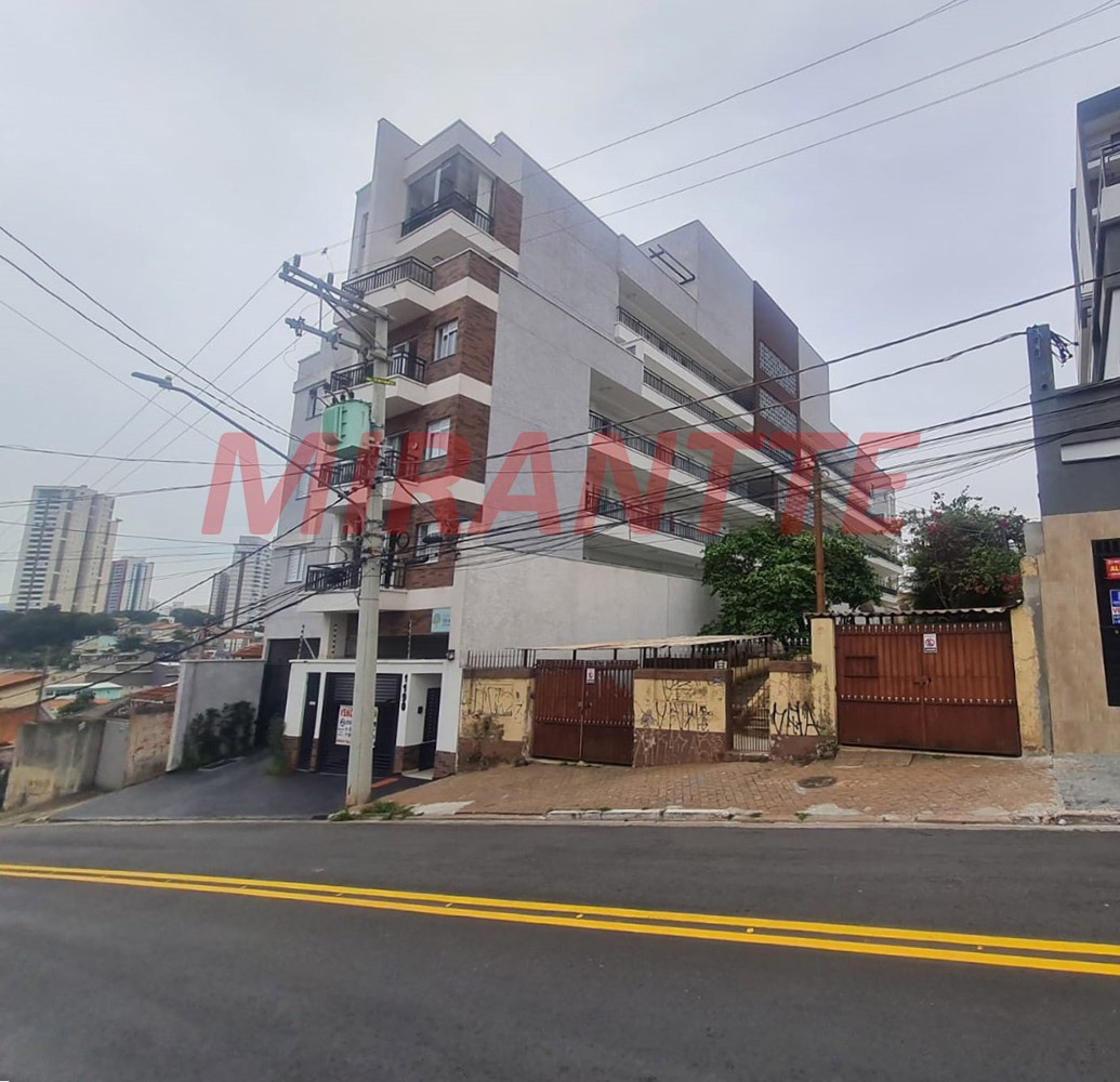 Apartamento de 39.18m² com 2 quartos em Chora Menino