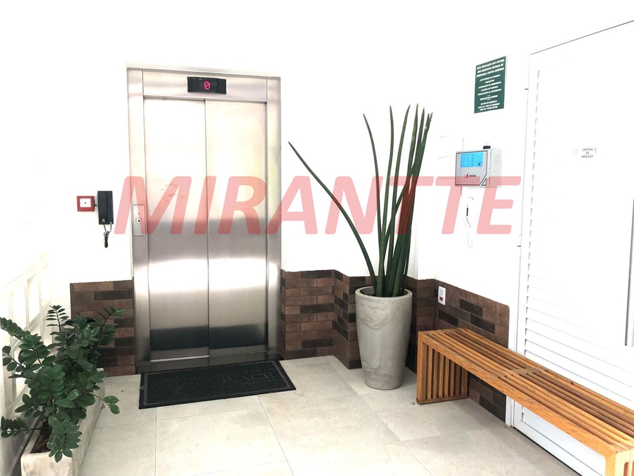Apartamento de 39.18m² com 2 quartos em Chora Menino