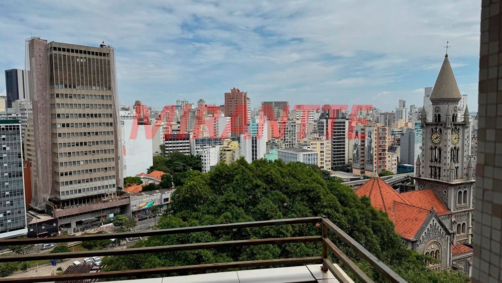 Apartamento de 138m² com 3 quartos em Consolação