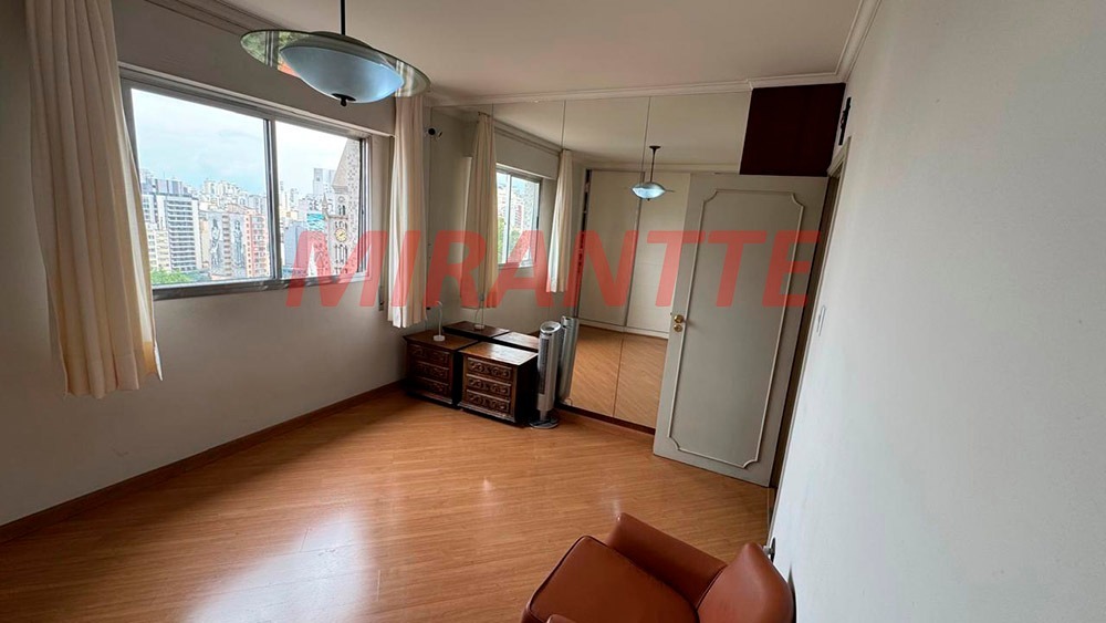 Apartamento de 138m² com 3 quartos em Consolação