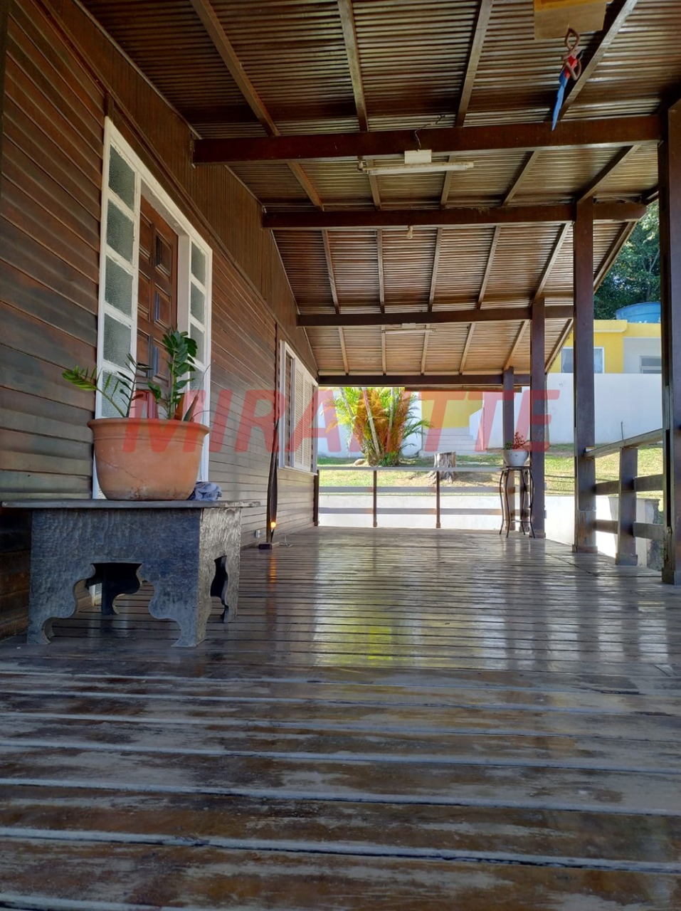 ChÁcara de 0.01m² com 8 quartos em Invernada