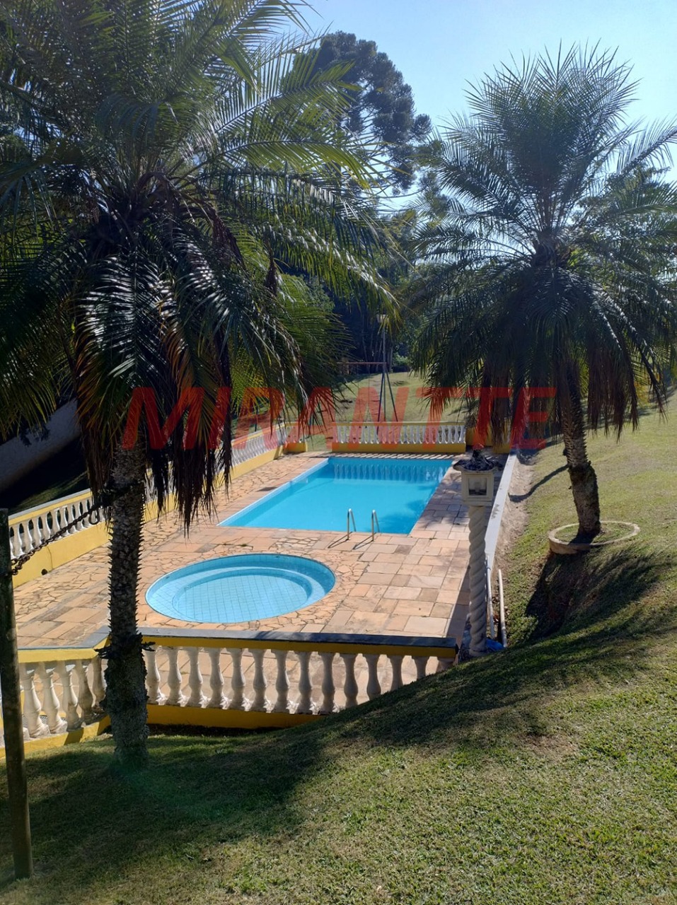 ChÁcara de 0.01m² com 8 quartos em Invernada