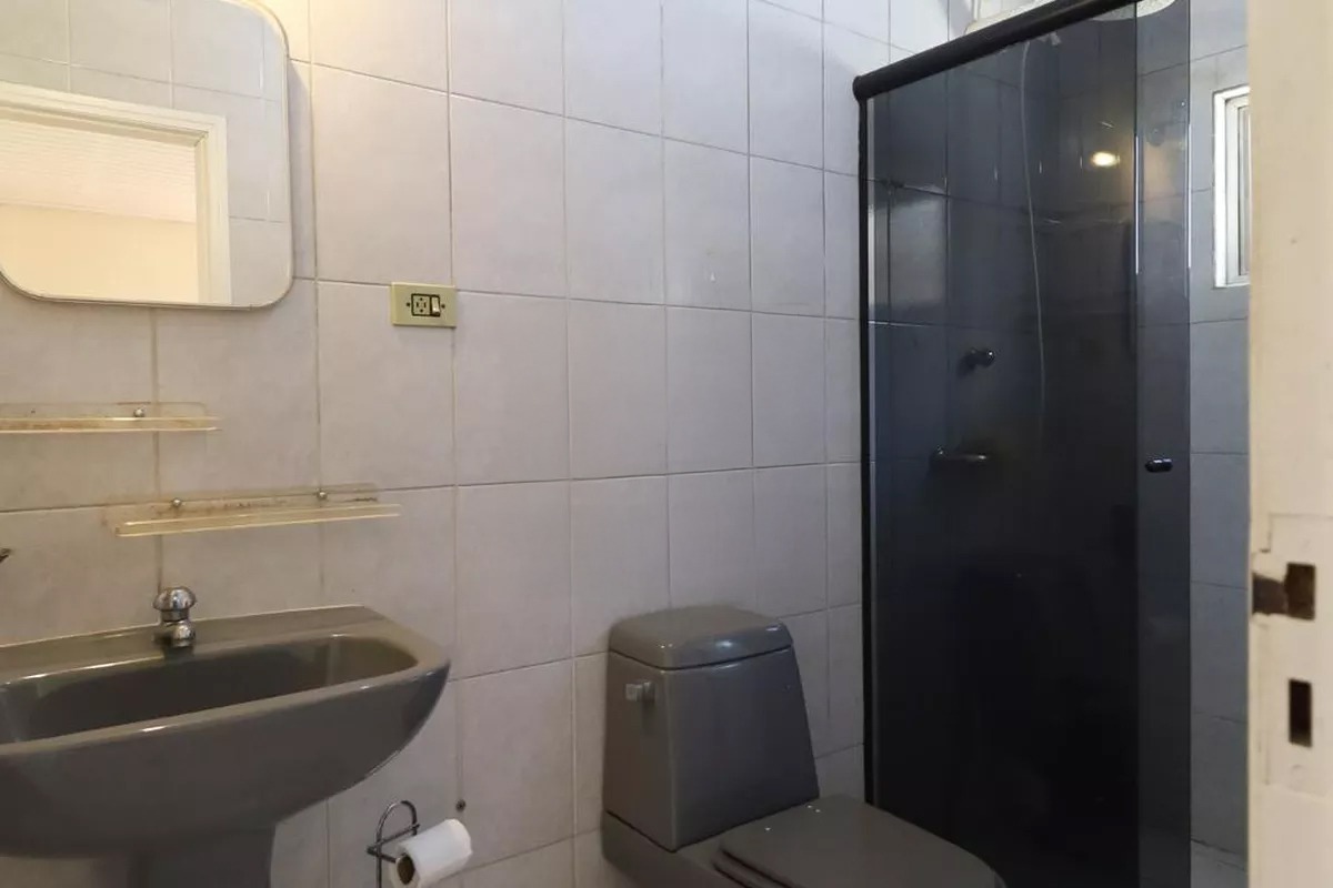 Sobrado de 142m² com 4 quartos em Jaçana