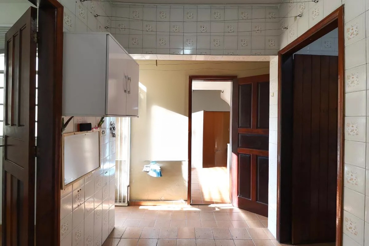 Sobrado de 142m² com 4 quartos em Jaçana