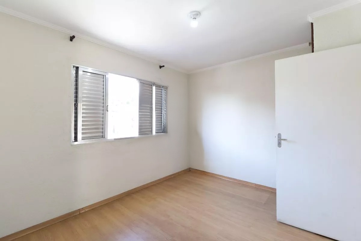Sobrado de 142m² com 4 quartos em Jaçana