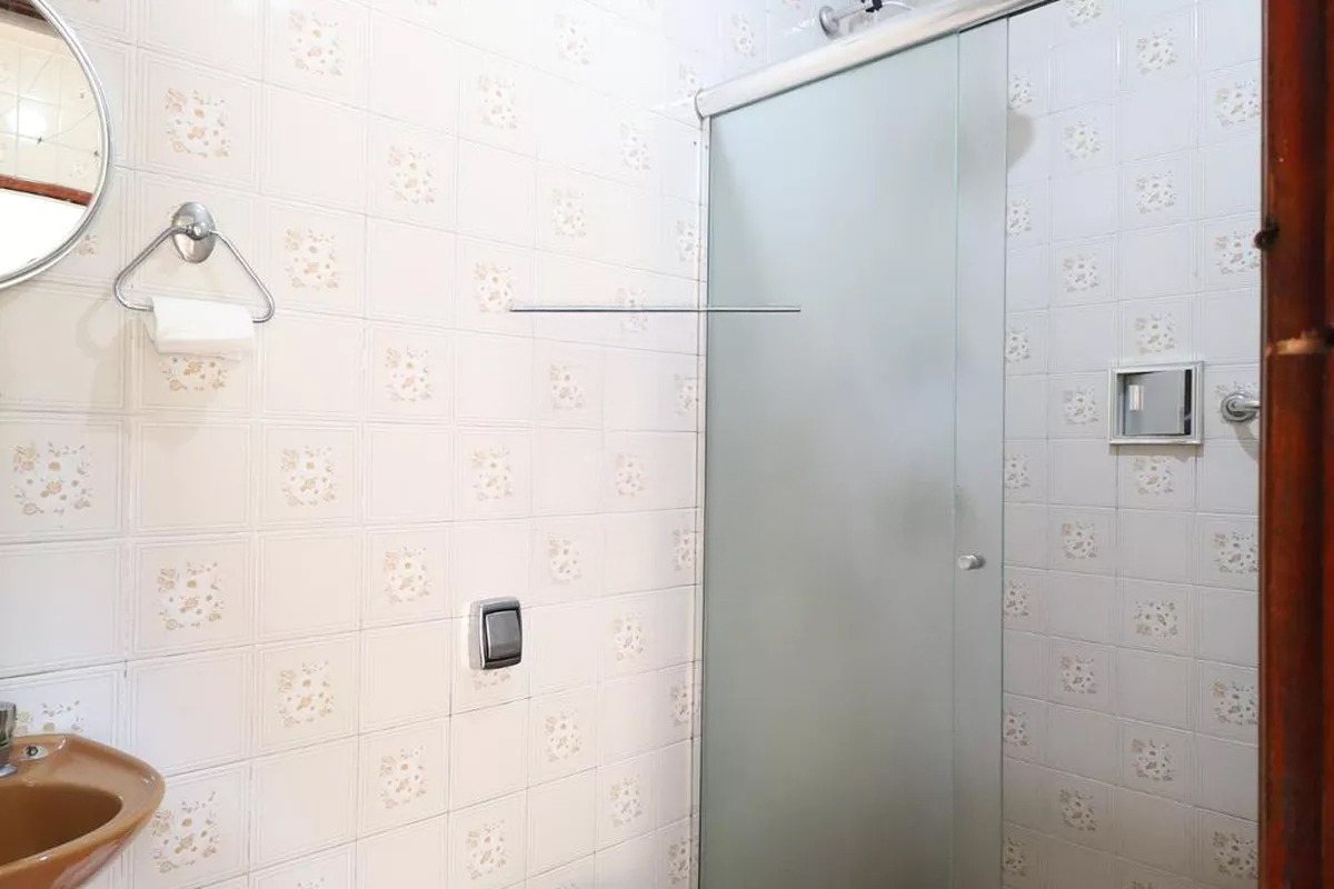 Sobrado de 142m² com 4 quartos em Jaçana