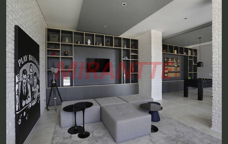 Apartamento de 63m² com 2 quartos em Barra Funda