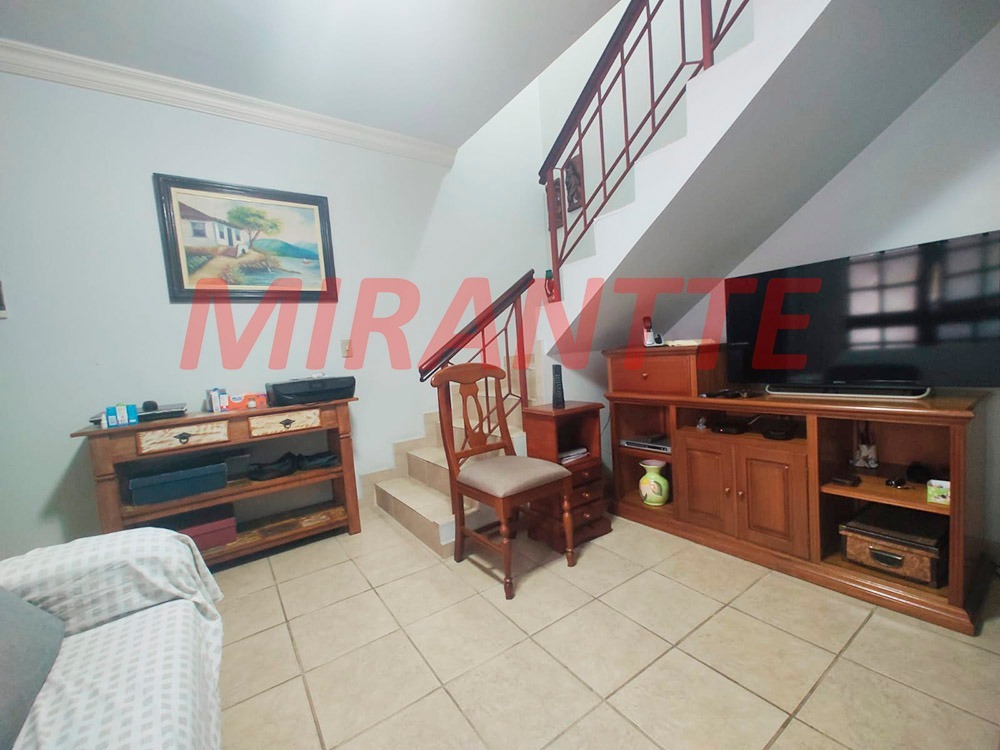 Cond. fechado de 104m² com 2 quartos em Parque Casa De Pedra