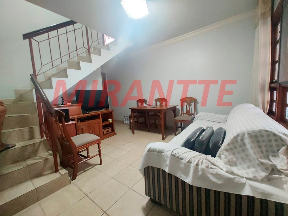 Cond. fechado de 104m² com 2 quartos em Parque Casa De Pedra