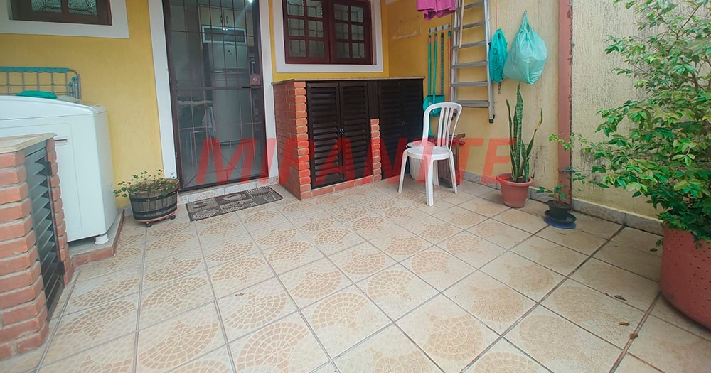 Cond. fechado de 104m² com 2 quartos em Parque Casa De Pedra