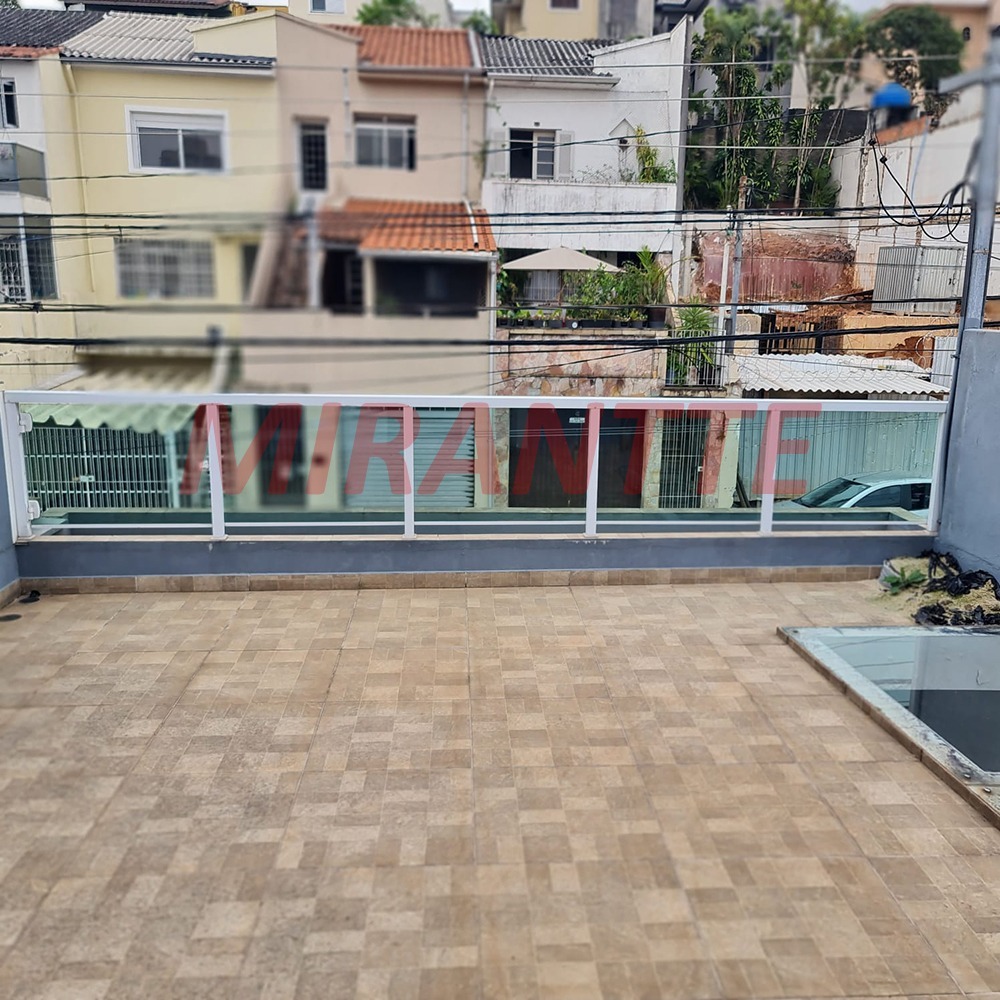 Sobrado de 350m² com 6 quartos em Centro
