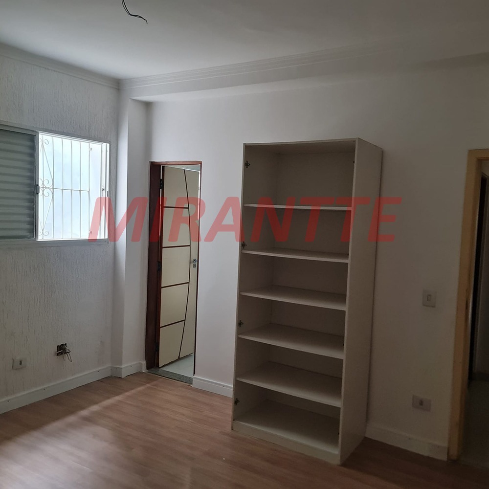 Sobrado de 350m² com 6 quartos em Centro