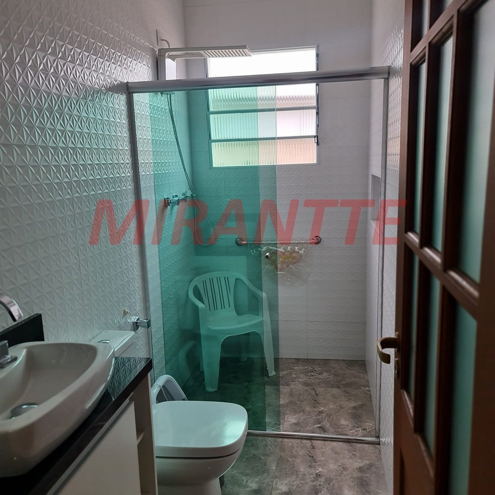 Sobrado de 350m² com 6 quartos em Centro