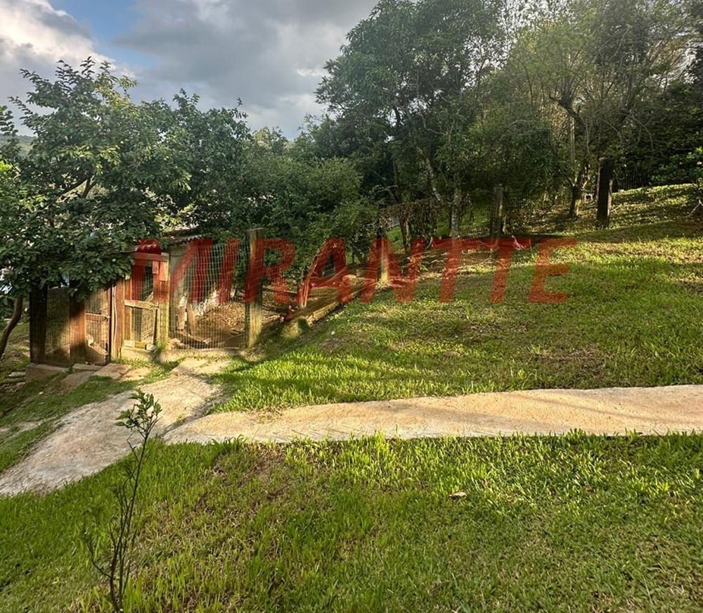 Terreno de 0m² em Roseira