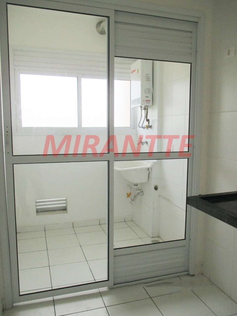 Apartamento de 46m² com 2 quartos em Vila Nova Cachoeirinha
