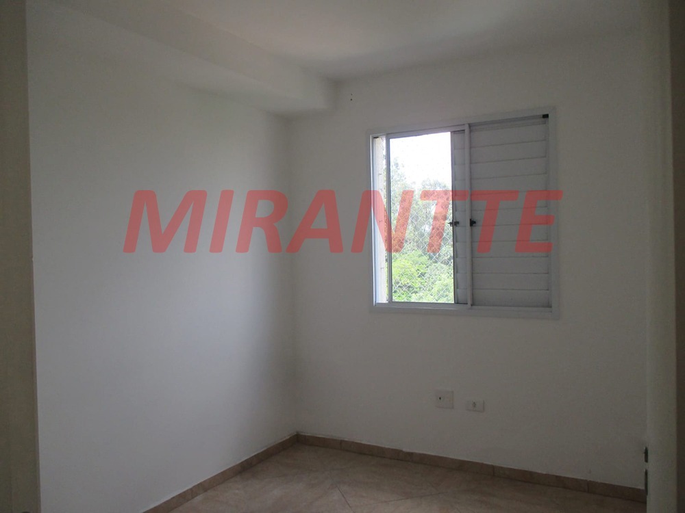 Apartamento de 46m² com 2 quartos em Vila Nova Cachoeirinha