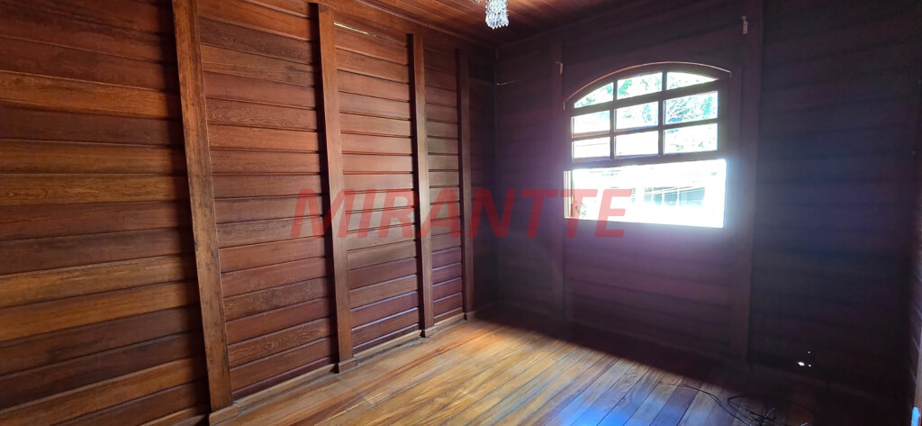 Sobrado de 254m² com 3 quartos em Samambaia