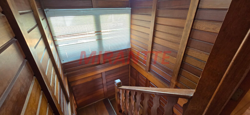 Sobrado de 254m² com 3 quartos em Samambaia