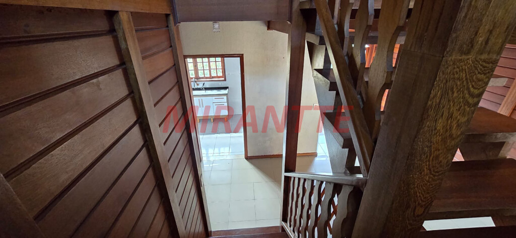 Sobrado de 254m² com 3 quartos em Samambaia