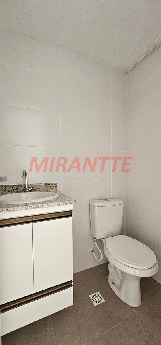 Apartamento de 40m² com 2 quartos em Jardim Paraiso