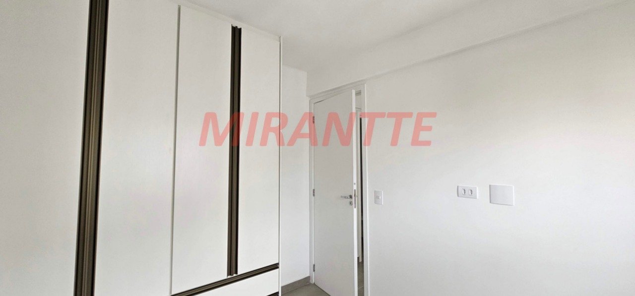 Apartamento de 40m² com 2 quartos em Jardim Paraiso