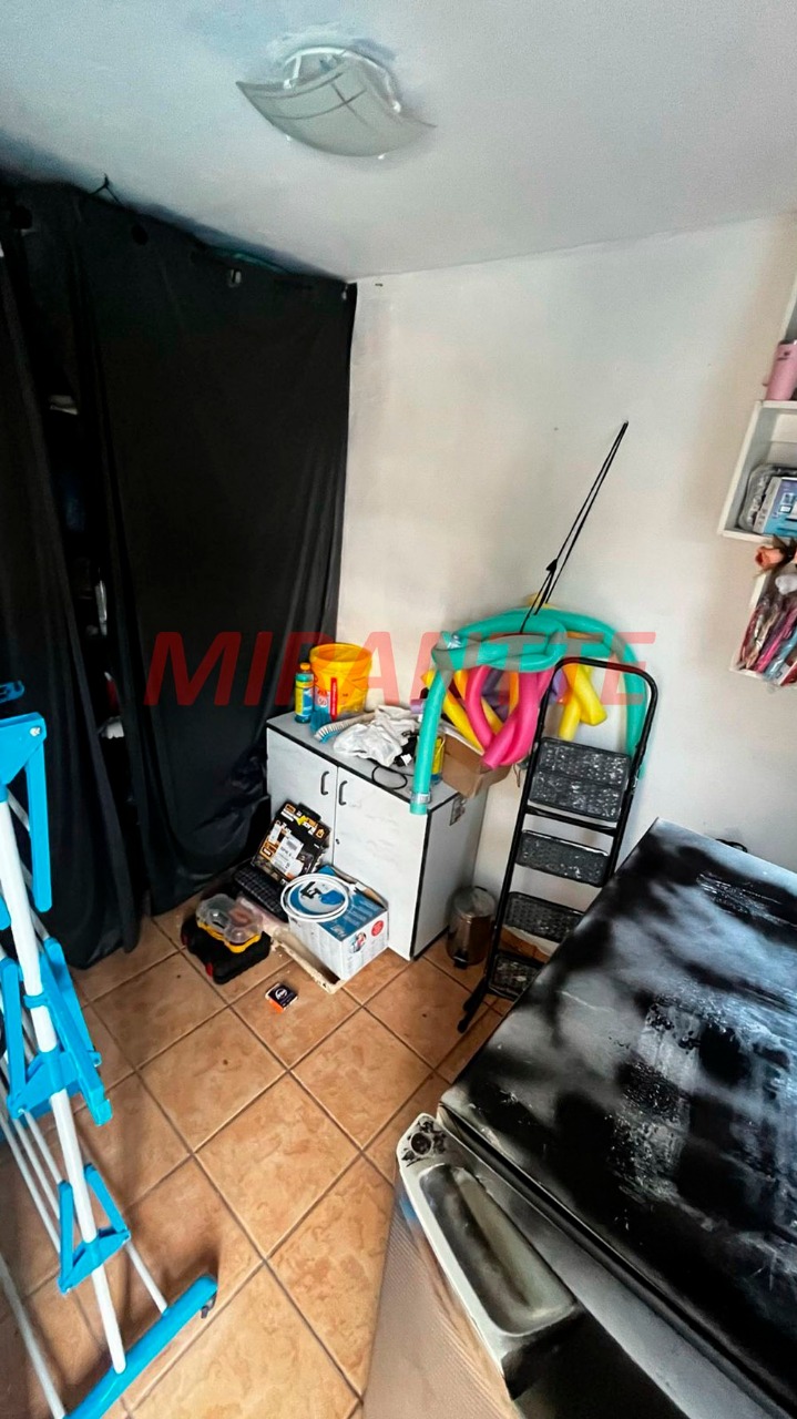 Casa terrea de 240m² com 3 quartos em Santa Teresinha