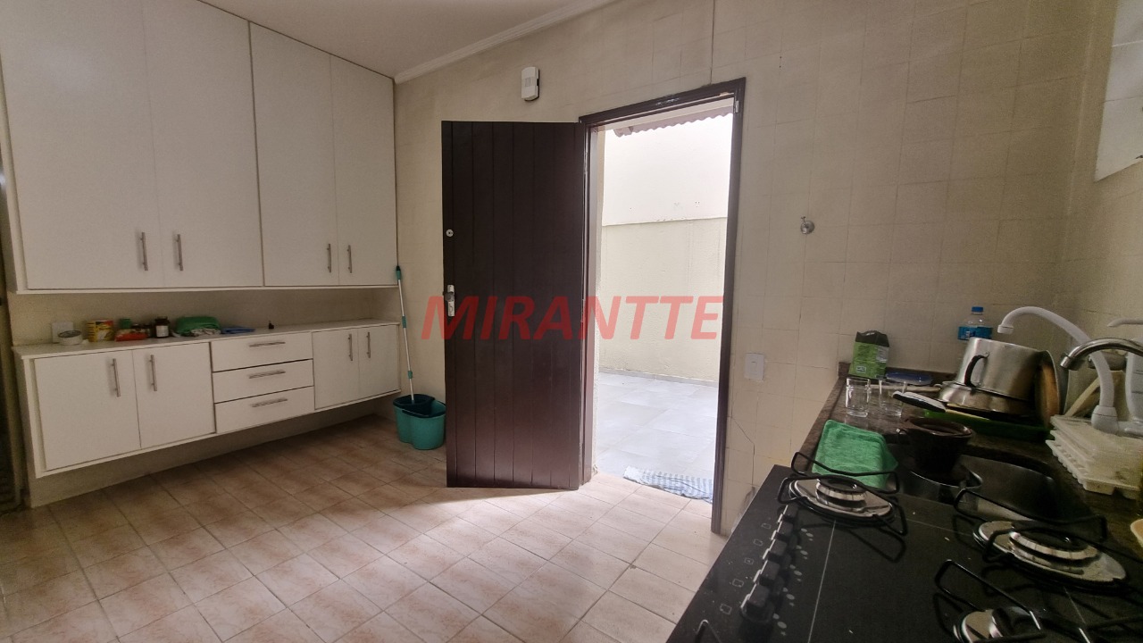 Sobrado com 6 quartos em Casa Verde