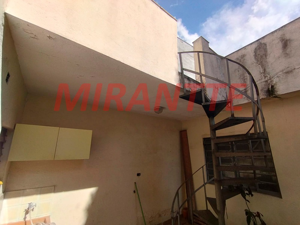 Casa terrea de 83m² com 2 quartos em Parque Casa De Pedra