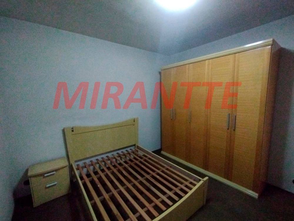 Casa terrea de 83m² com 2 quartos em Parque Casa De Pedra