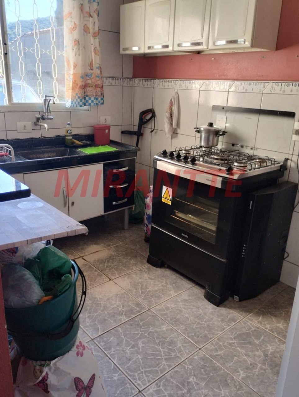 Casa terrea de 66m² com 2 quartos em Corumbá (Terra Preta)