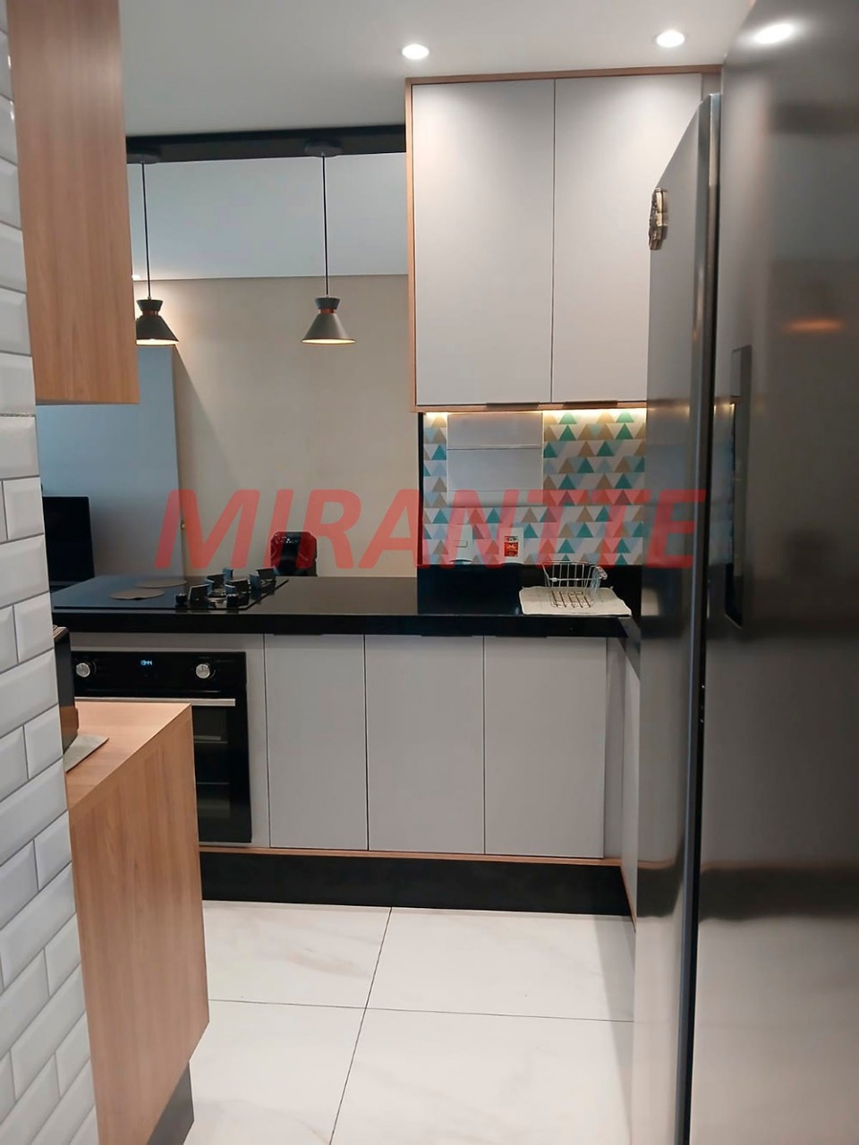 Apartamento de 75m² com 2 quartos em Jardim Flor da Montanha