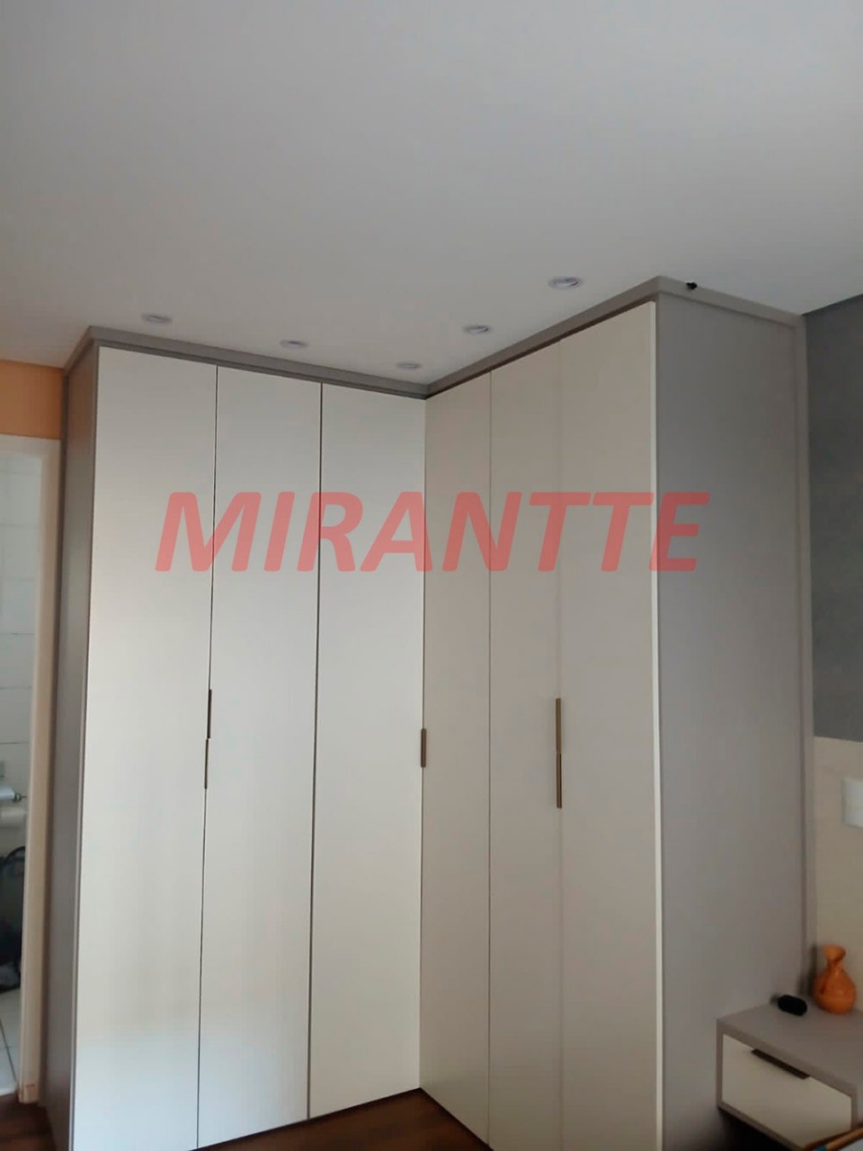Apartamento de 75m² com 2 quartos em Jardim Flor da Montanha