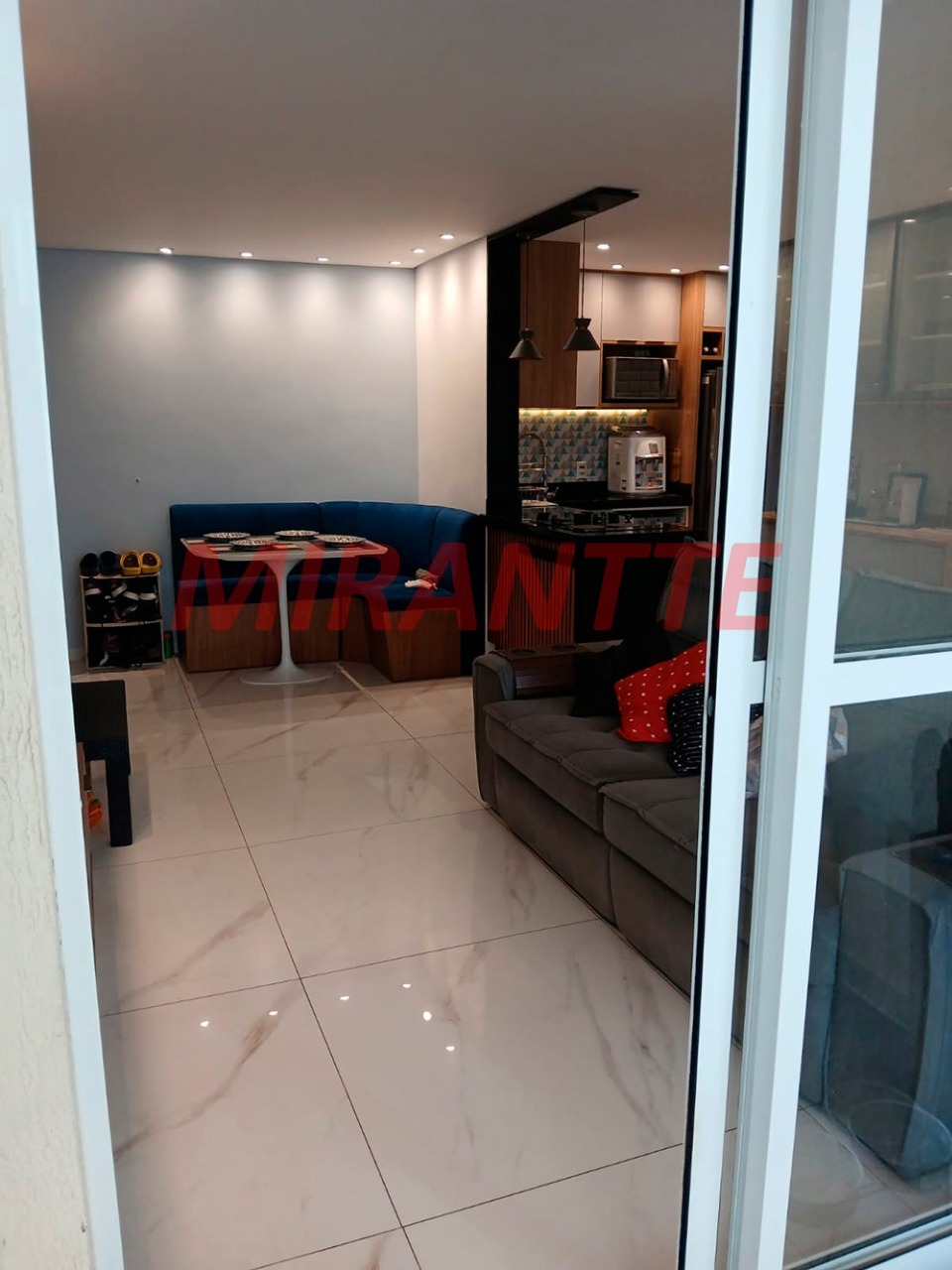 Apartamento de 75m² com 2 quartos em Jardim Flor da Montanha