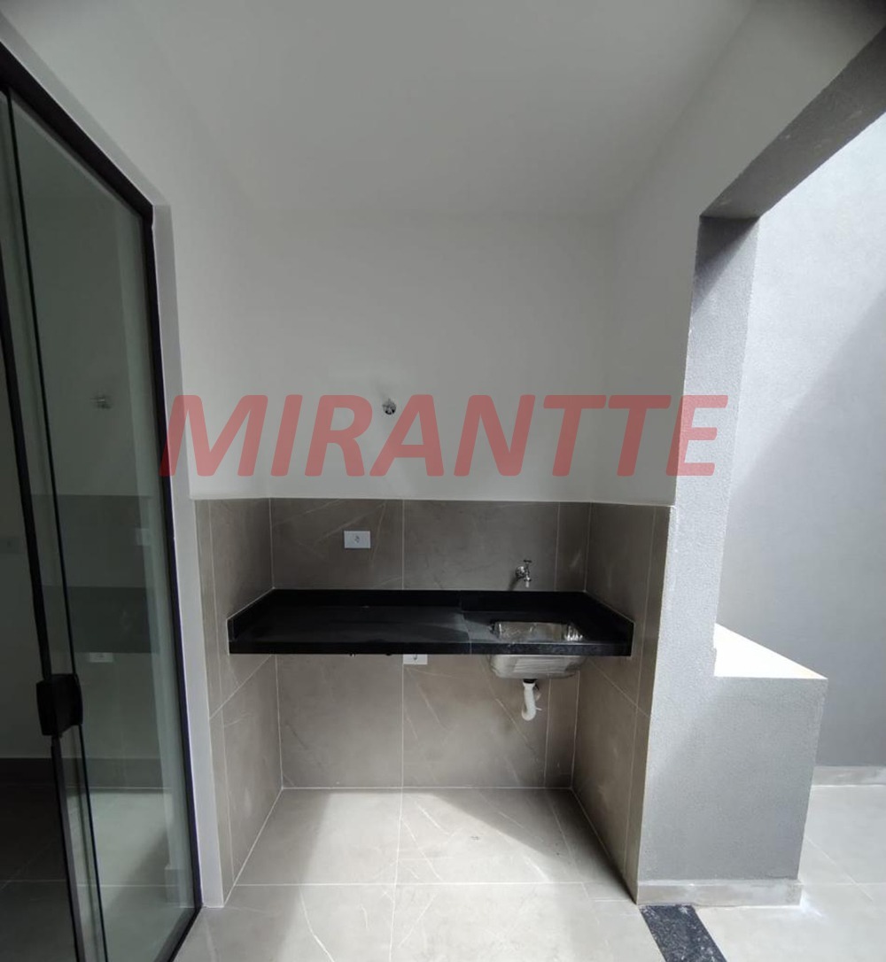 Sobrado de 140m² com 2 quartos em Parada Inglesa