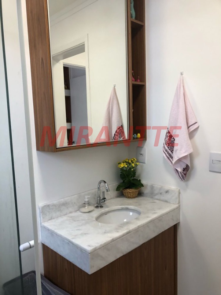 Apartamento de 39.18m² com 2 quartos em Chora Menino