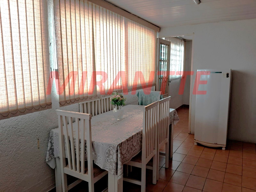 Sobrado de 260m² com 6 quartos em Vila Celeste