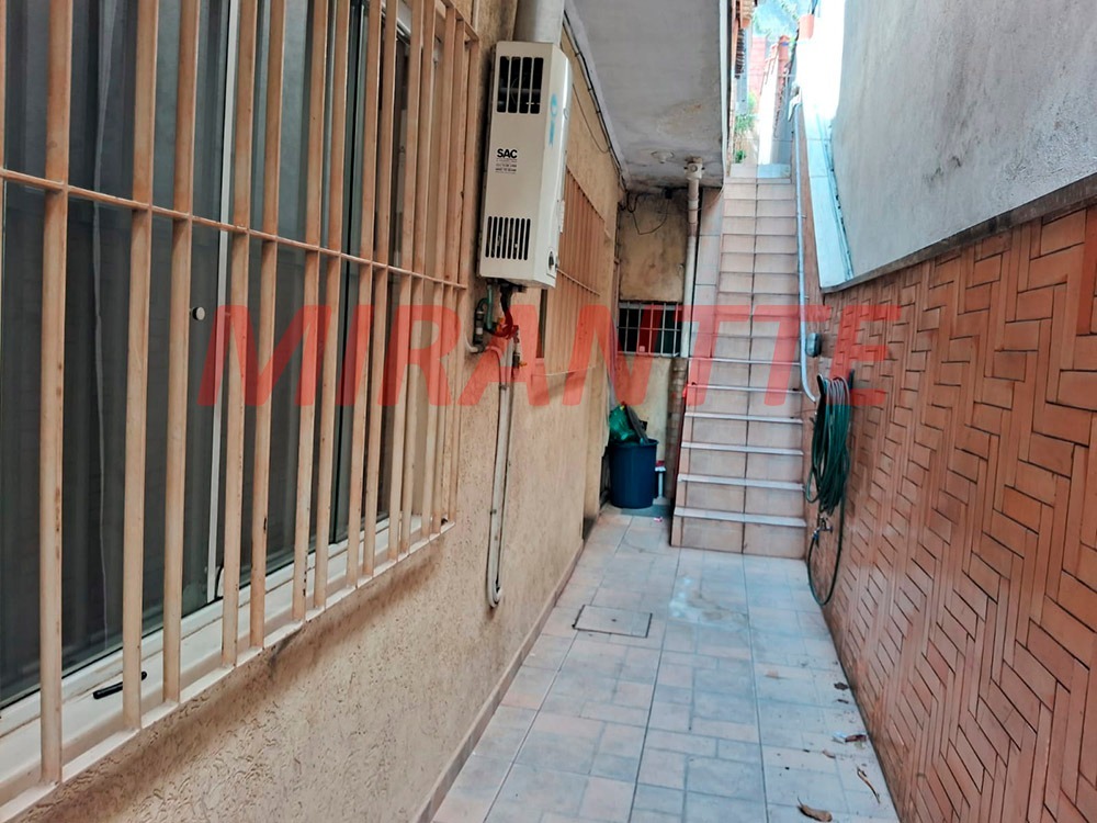 Sobrado de 260m² com 6 quartos em Vila Celeste