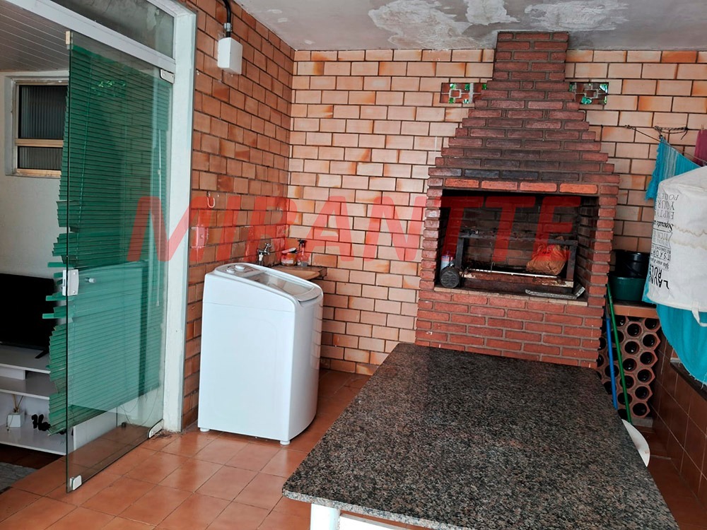 Sobrado de 260m² com 6 quartos em Vila Celeste