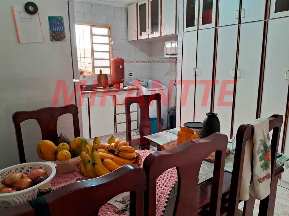 Sobrado de 260m² com 6 quartos em Vila Celeste