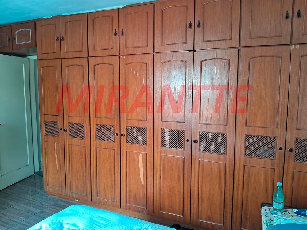 Sobrado de 260m² com 6 quartos em Vila Celeste