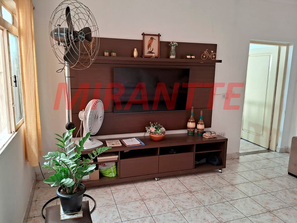 Sobrado de 260m² com 6 quartos em Vila Celeste