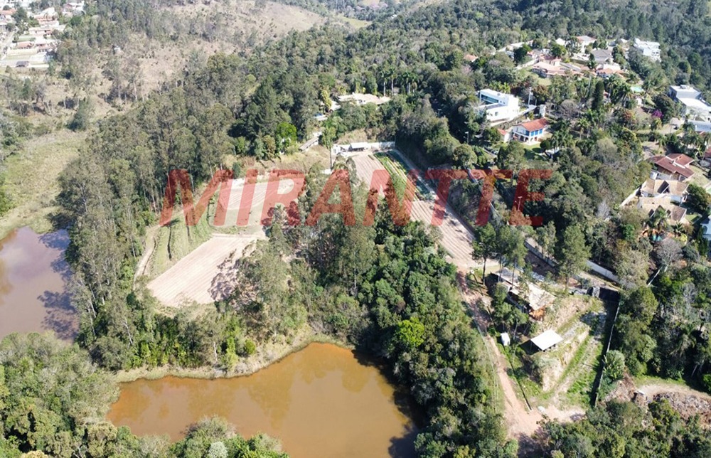 Terreno de 0m² em Rio Abaixo