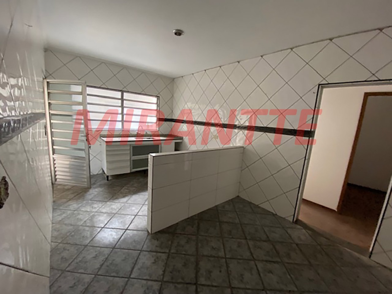 Casa terrea de 220m² com 2 quartos em Jardim Virginia Bianca