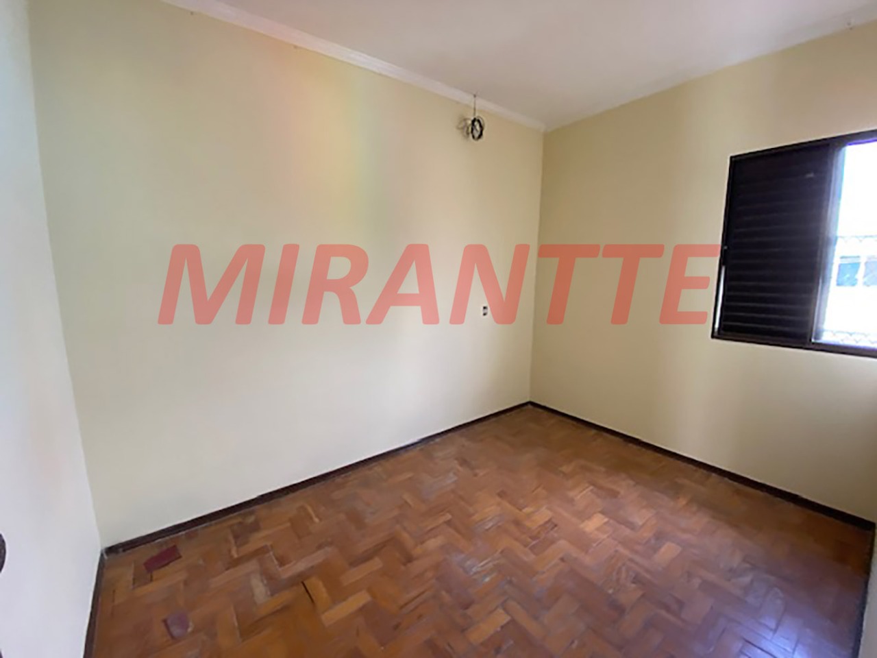 Casa terrea de 220m² com 2 quartos em Jardim Virginia Bianca