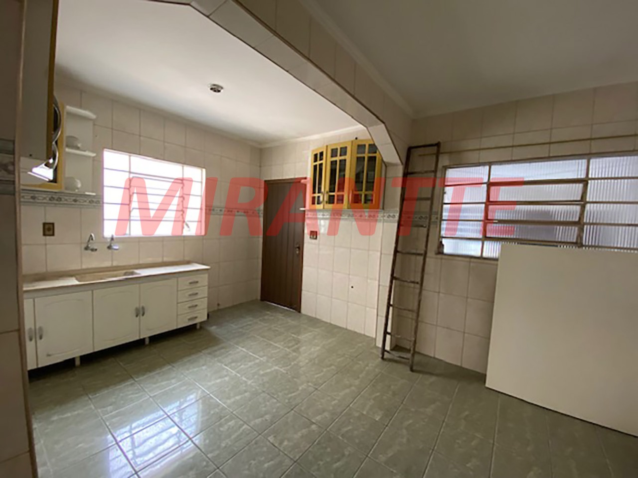 Casa terrea de 220m² com 2 quartos em Jardim Virginia Bianca