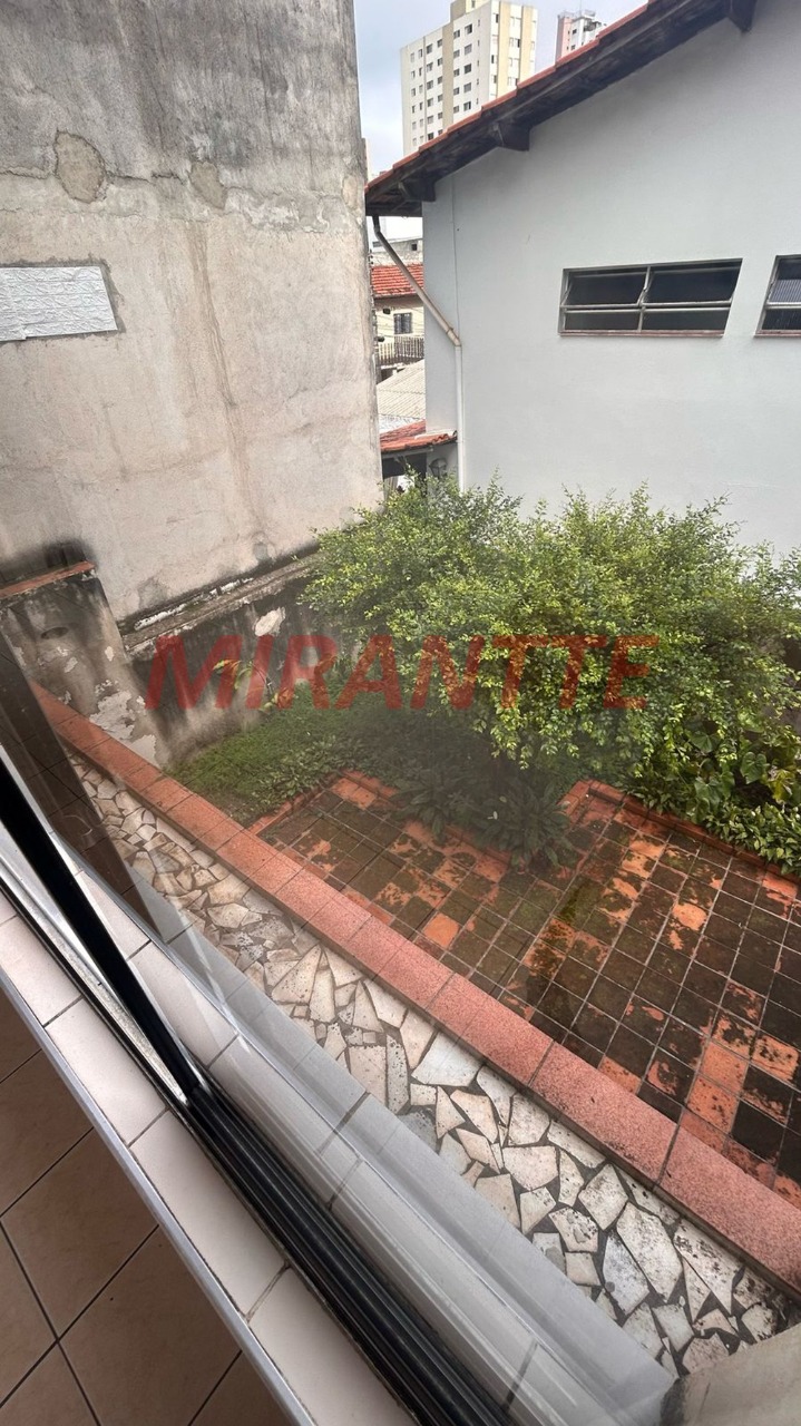 Sobrado de 266m² com 3 quartos em Santana